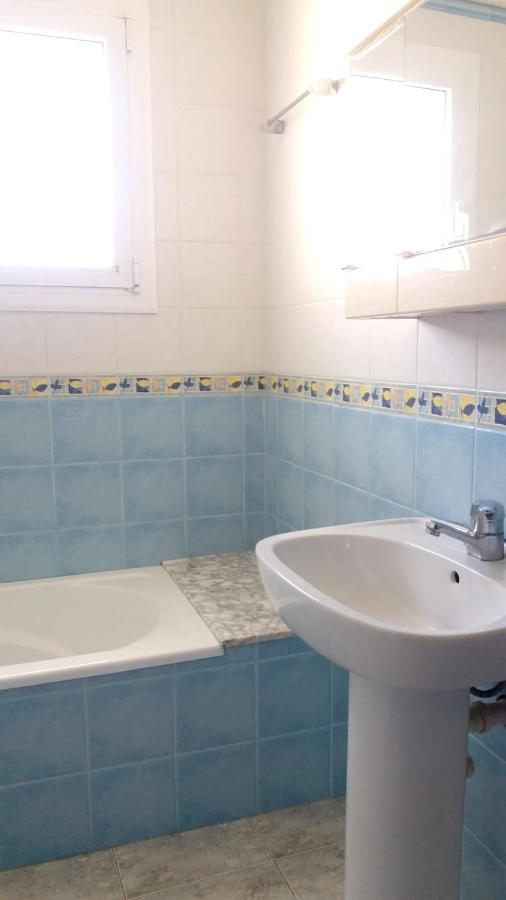 One Bedroom Appartement At L'Eucaliptus 400 M Away From The Beach With Sea View Shared Pool And Furnished Terrace Exterior foto