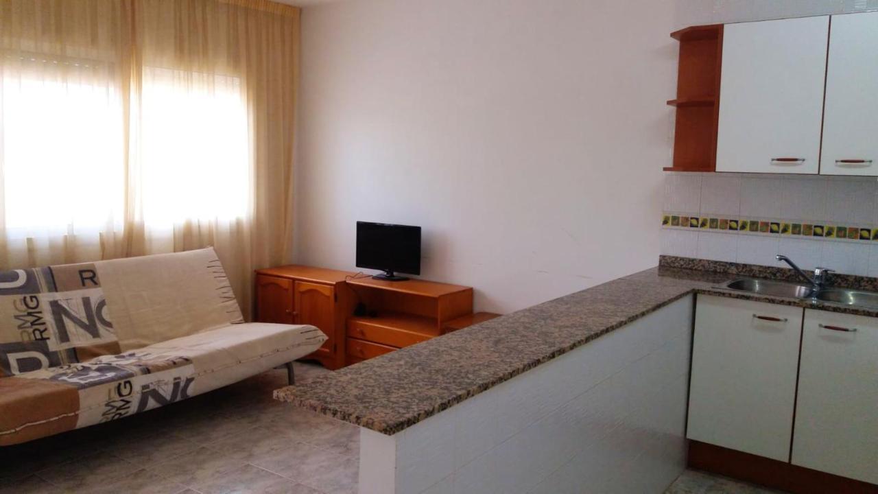 One Bedroom Appartement At L'Eucaliptus 400 M Away From The Beach With Sea View Shared Pool And Furnished Terrace Exterior foto